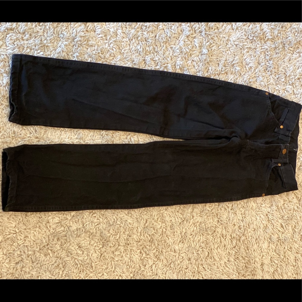 Boys Wrangler boot cut in black size 10 slim with adjustable waist. Worn once.